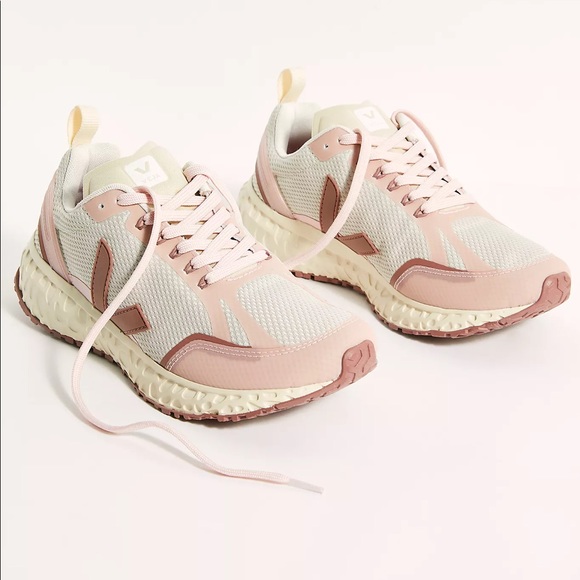 veja condor running sneakers